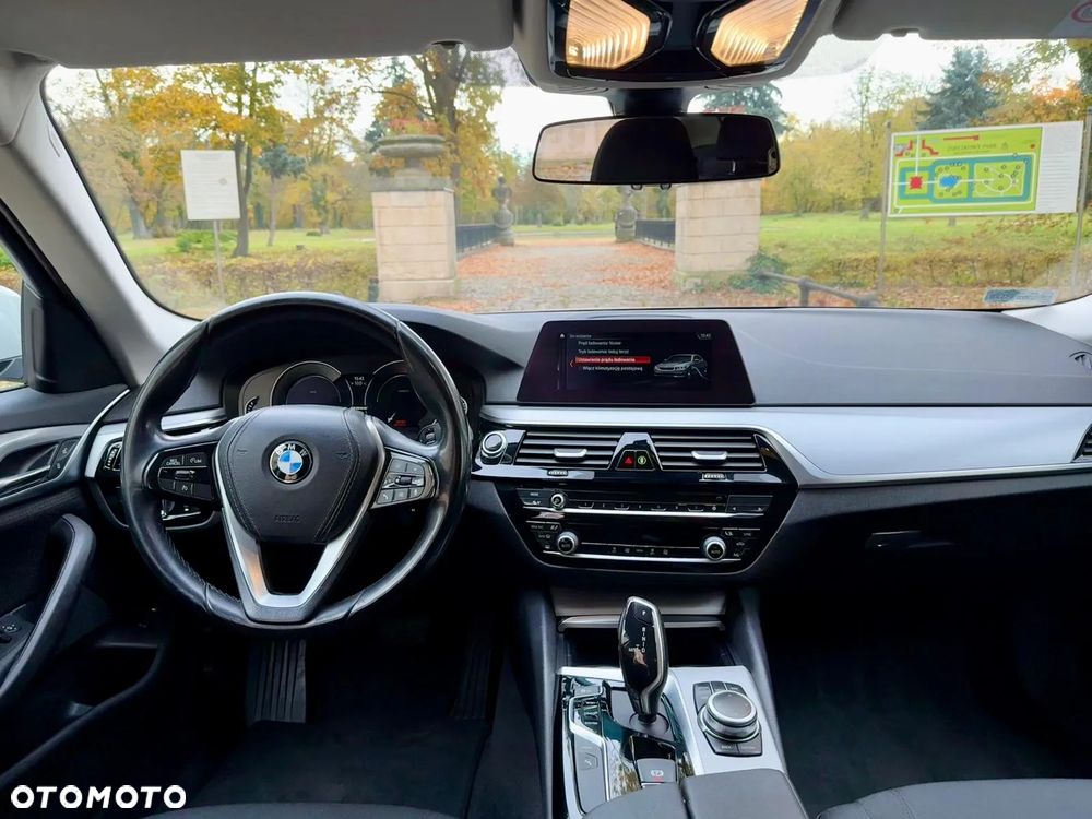 BMW Seria 5 - 10