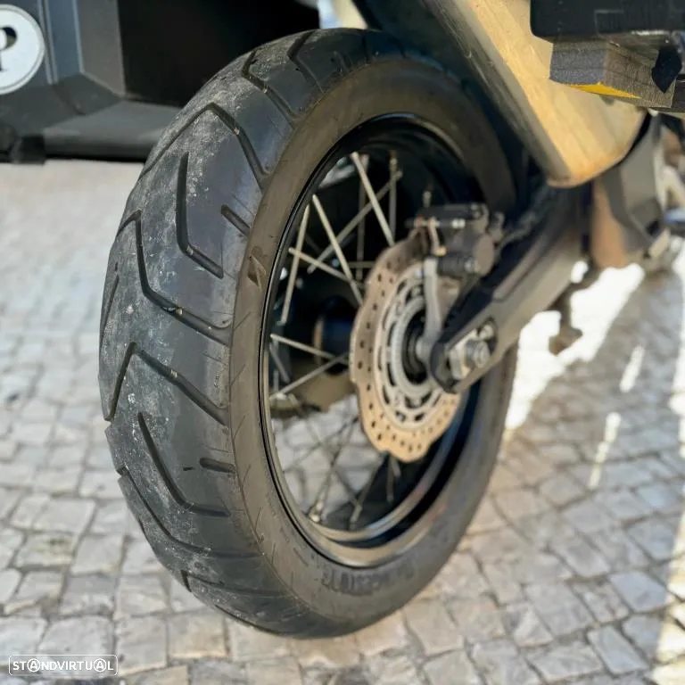 Honda Africa Twin CRF 1000 - 27