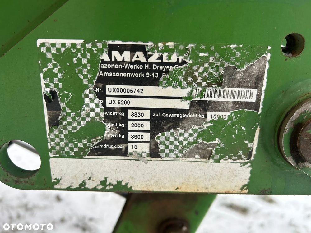 Amazone UX5200 - 5