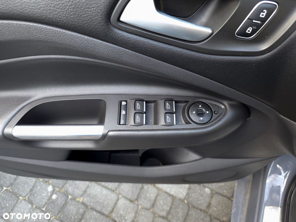 Ford Kuga 2.0 TDCi AWD ST-Line - 22