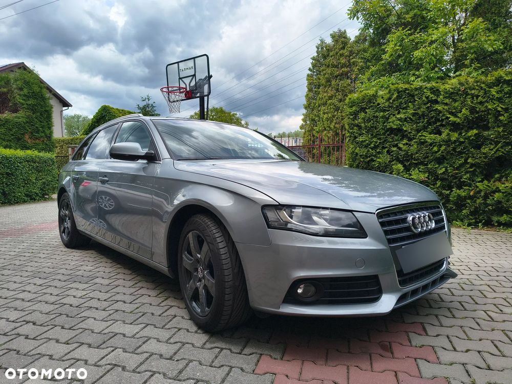 Audi A4 Avant 1.8 TFSI Ambiente - 2