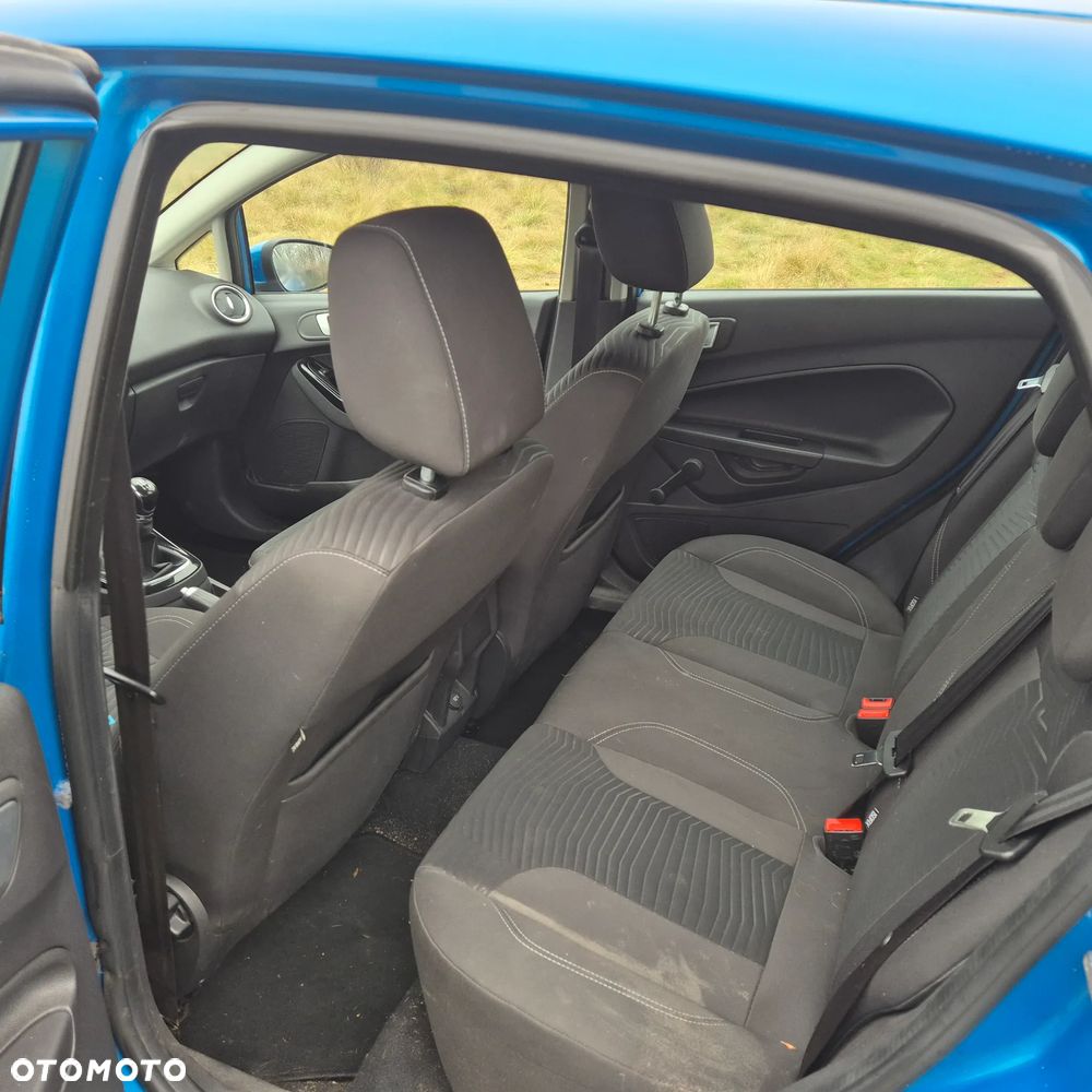 Ford Fiesta 1.6 TDCI SYNC Edition - 14