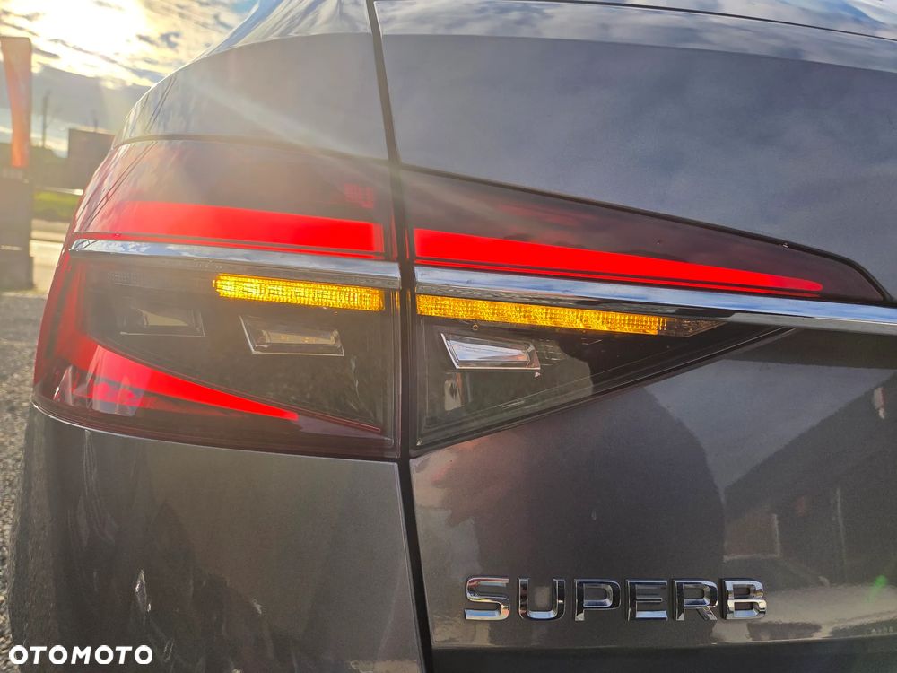 Skoda Superb 1.5 TSI Ambition DSG - 36