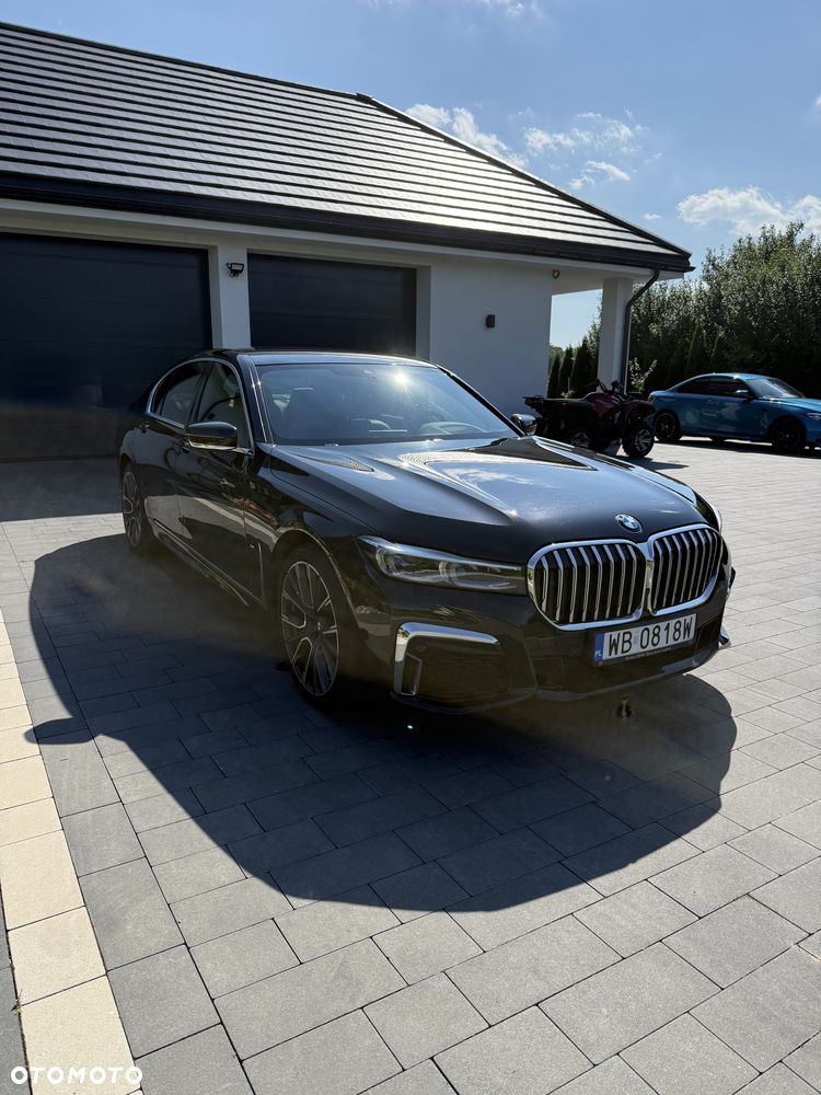 BMW Seria 7 730d xDrive mHEV sport - 4