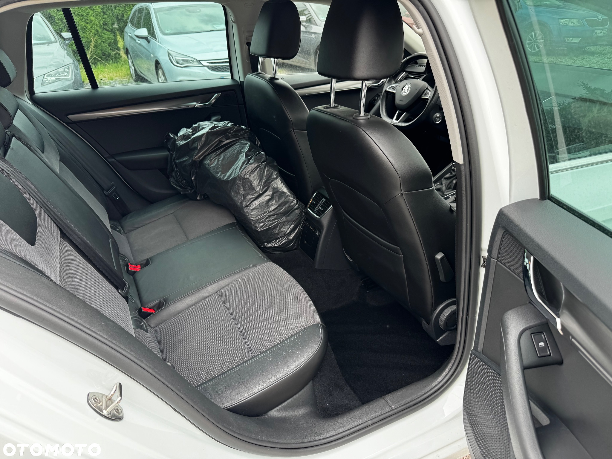 Skoda Octavia 1.8 TSI (Green tec) DSG Style - 32
