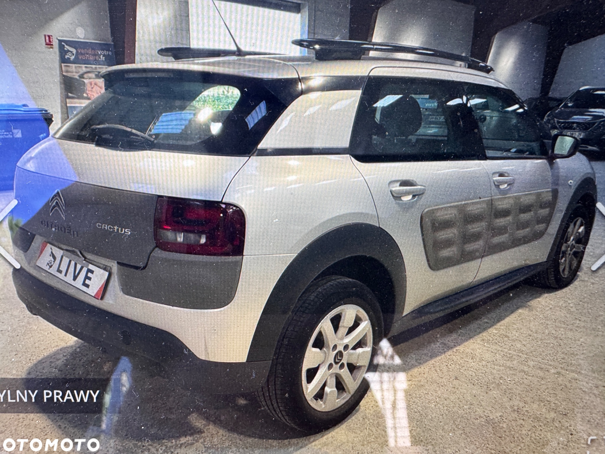 Citroën C4 Cactus 1.2 PureTech Shine Edition - 2