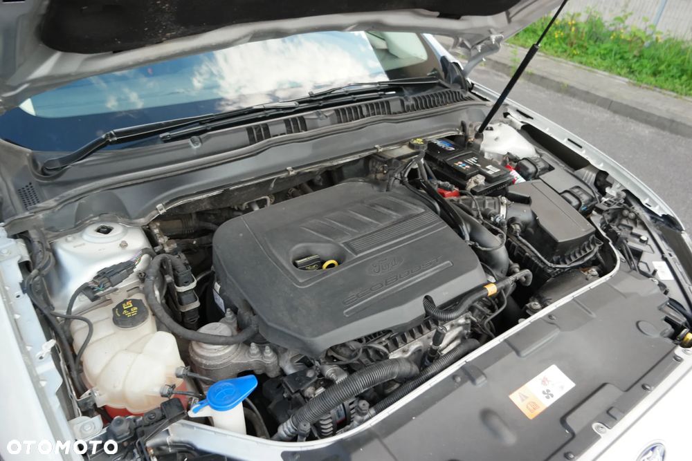 Ford Mondeo - 33