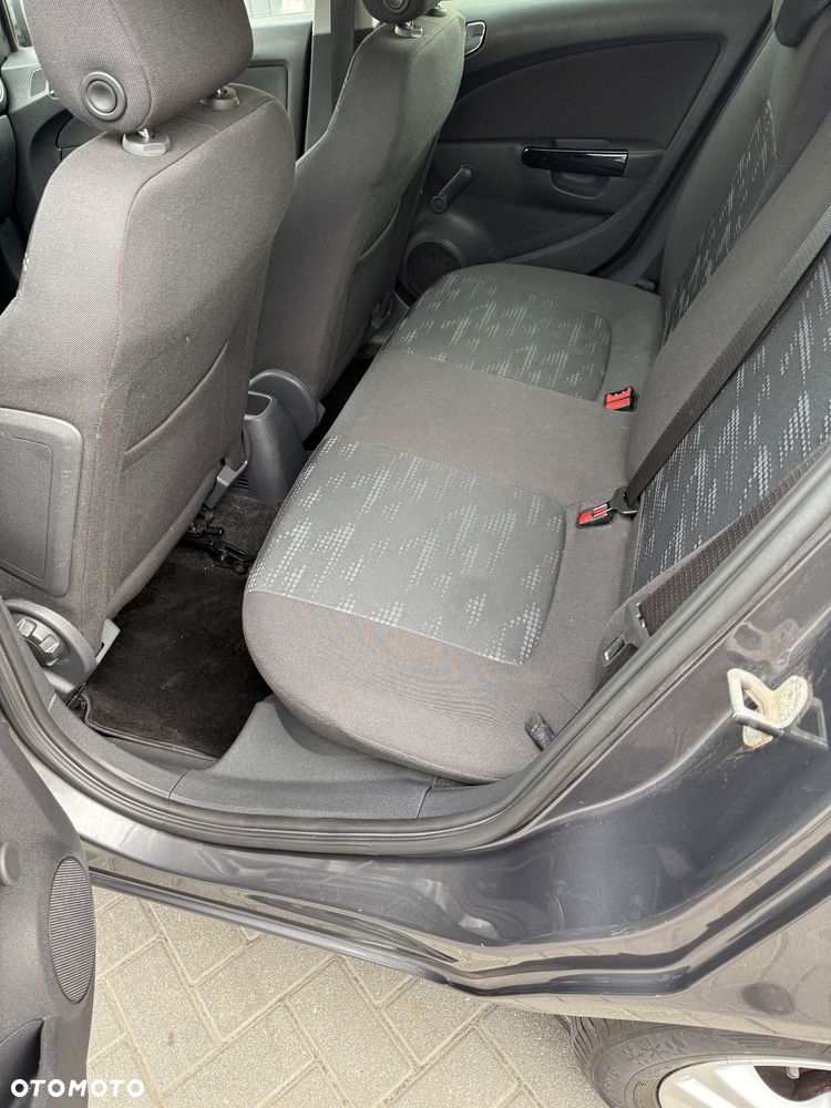 Opel Corsa 1.4 16V 150 Jahre - 10