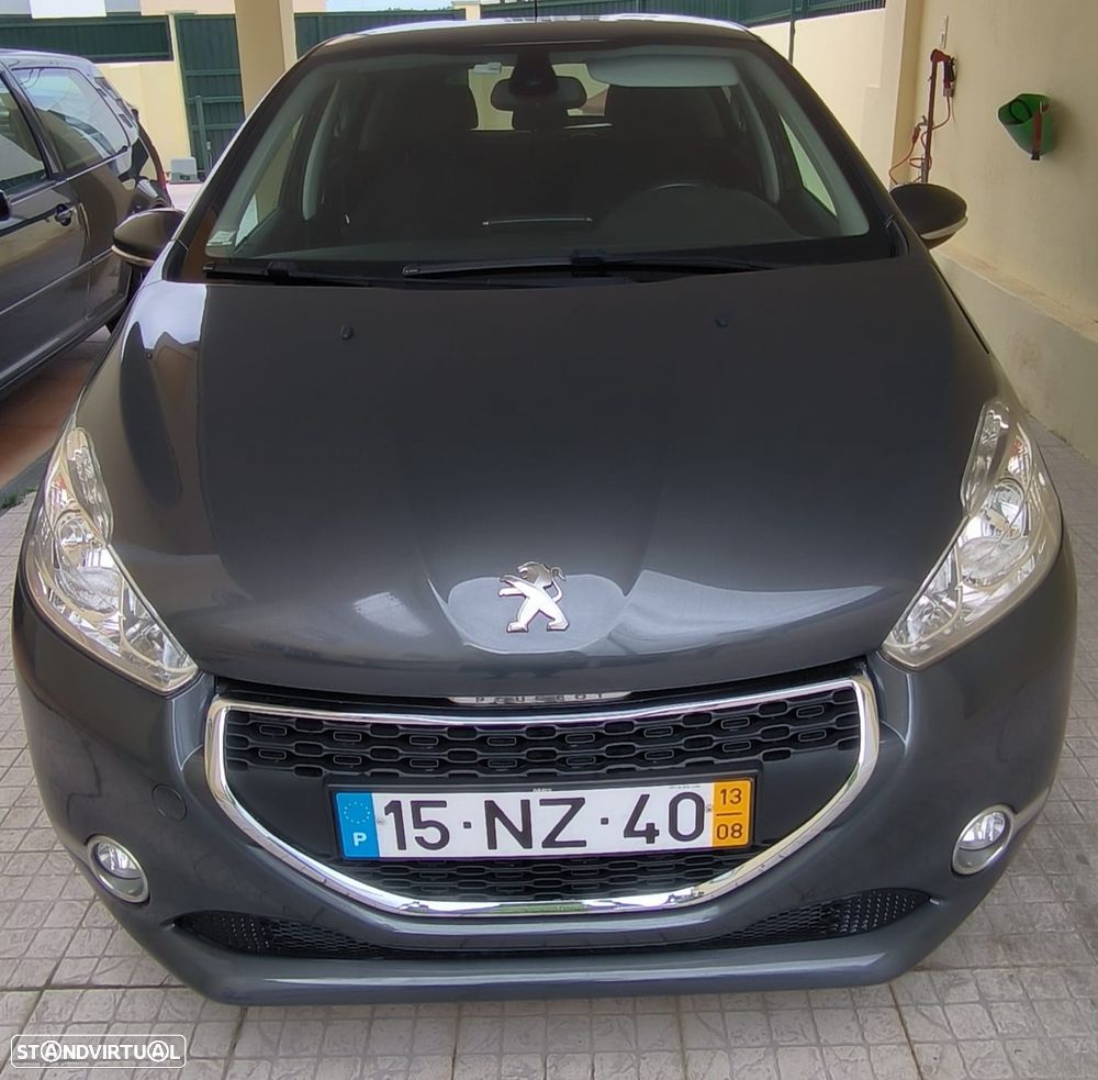 Peugeot 208 1.4 HDi Active - 1