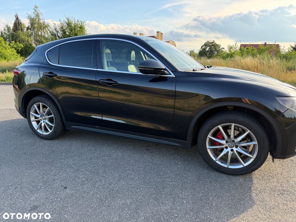 Alfa Romeo Stelvio 2.0 Turbo First Edition Q4 - 17