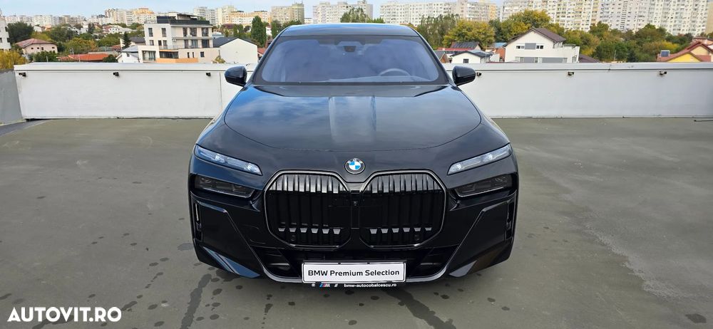 BMW Seria 7 740d xDrive MHEV - 2