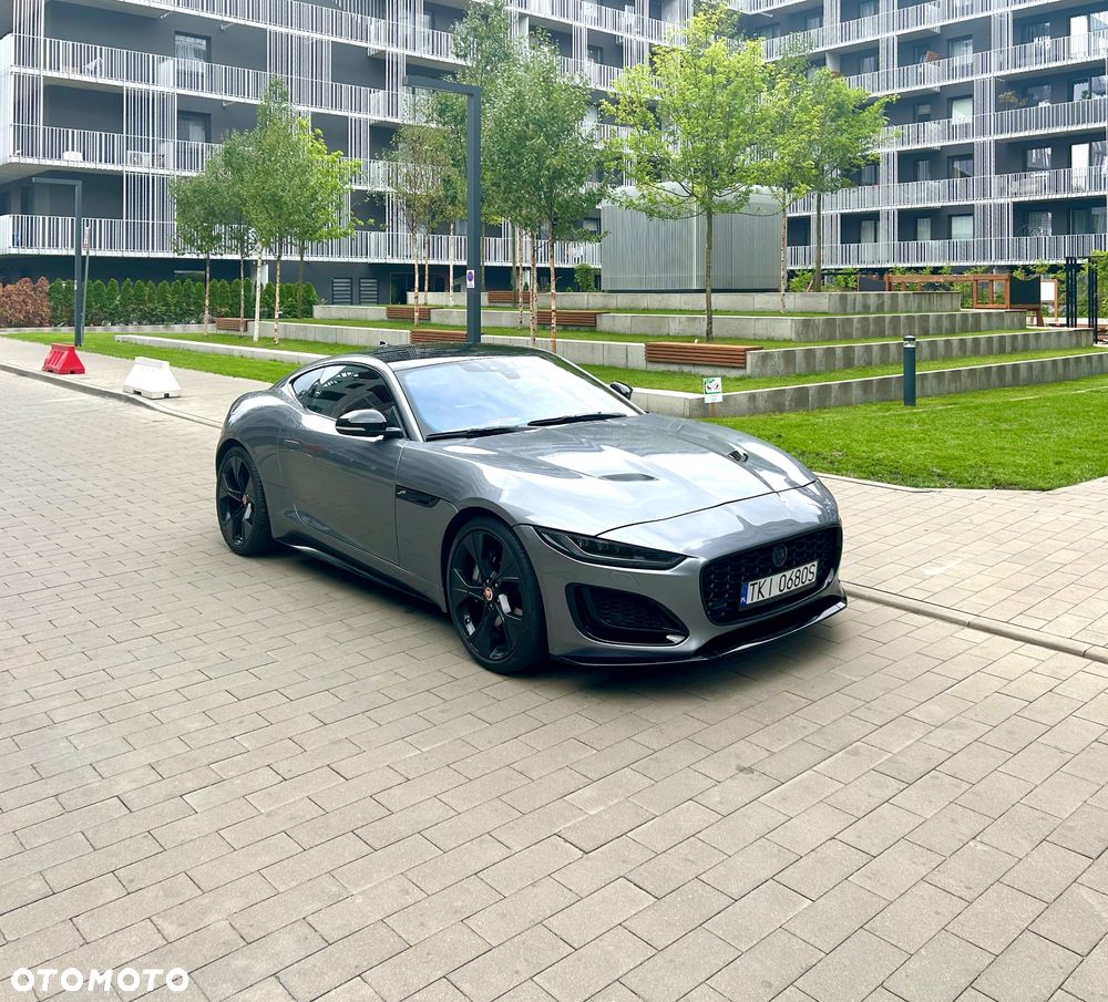 Jaguar F-Type P300 First Edition - 1