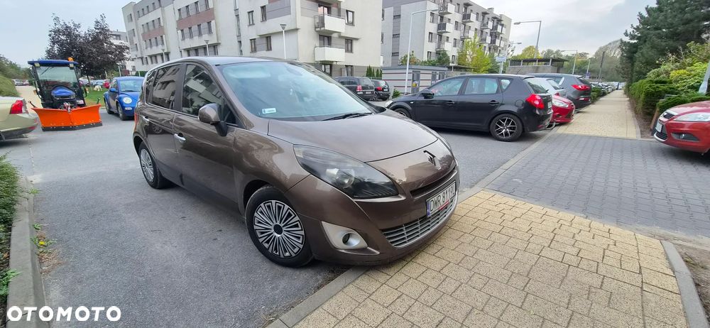Renault Scenic 2009 photo 2