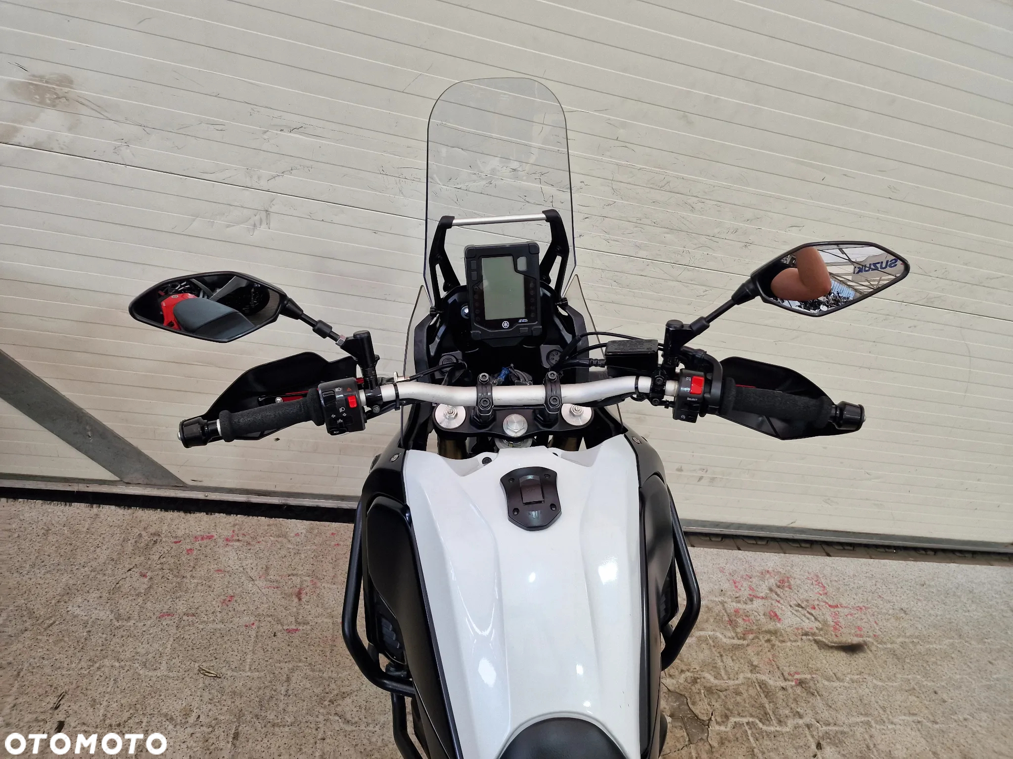 Yamaha XTZ - 29