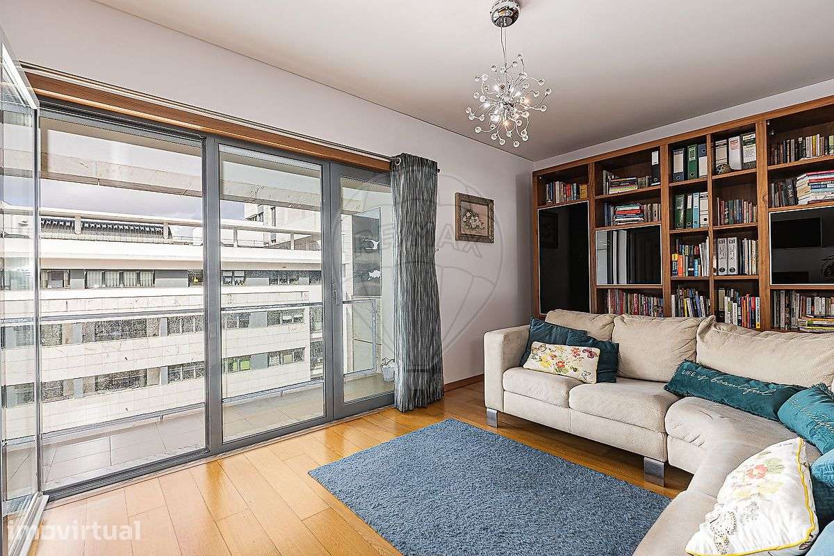 Apartamento T3 para venda - Grande imagem: 2/38