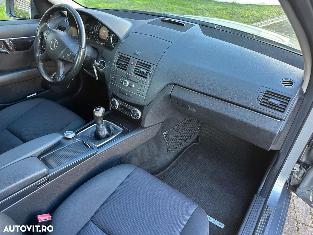 Mercedes-Benz C 220 CDI DPF Elegance - 15
