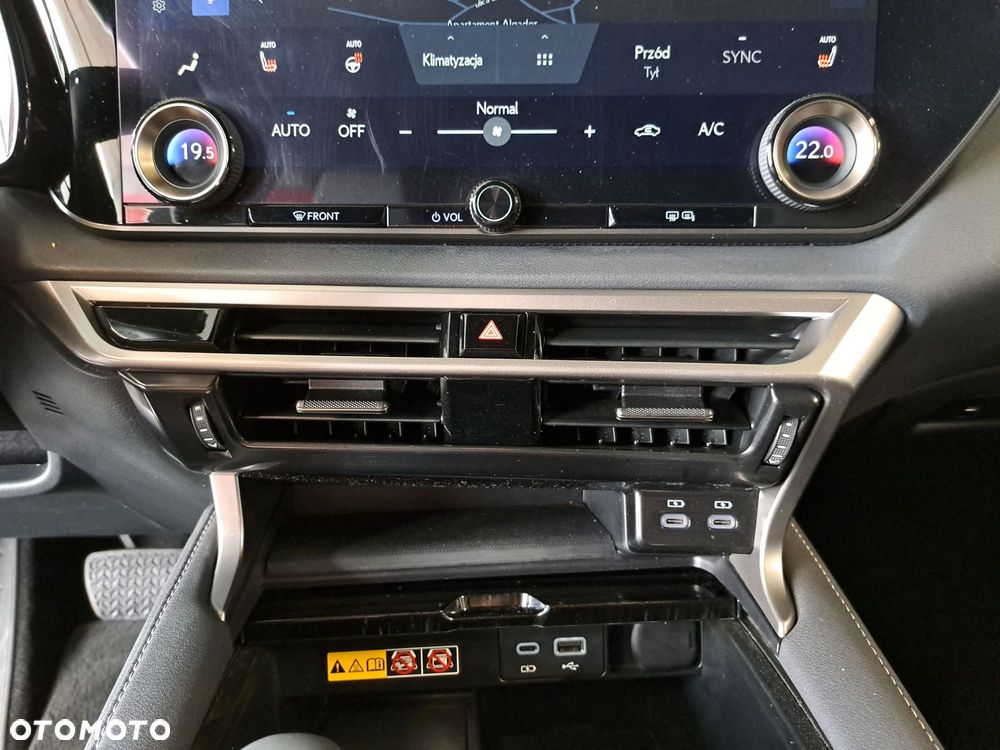Lexus RX - 27