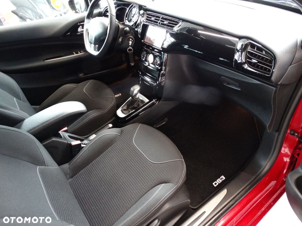 DS Automobiles DS 3 - 6