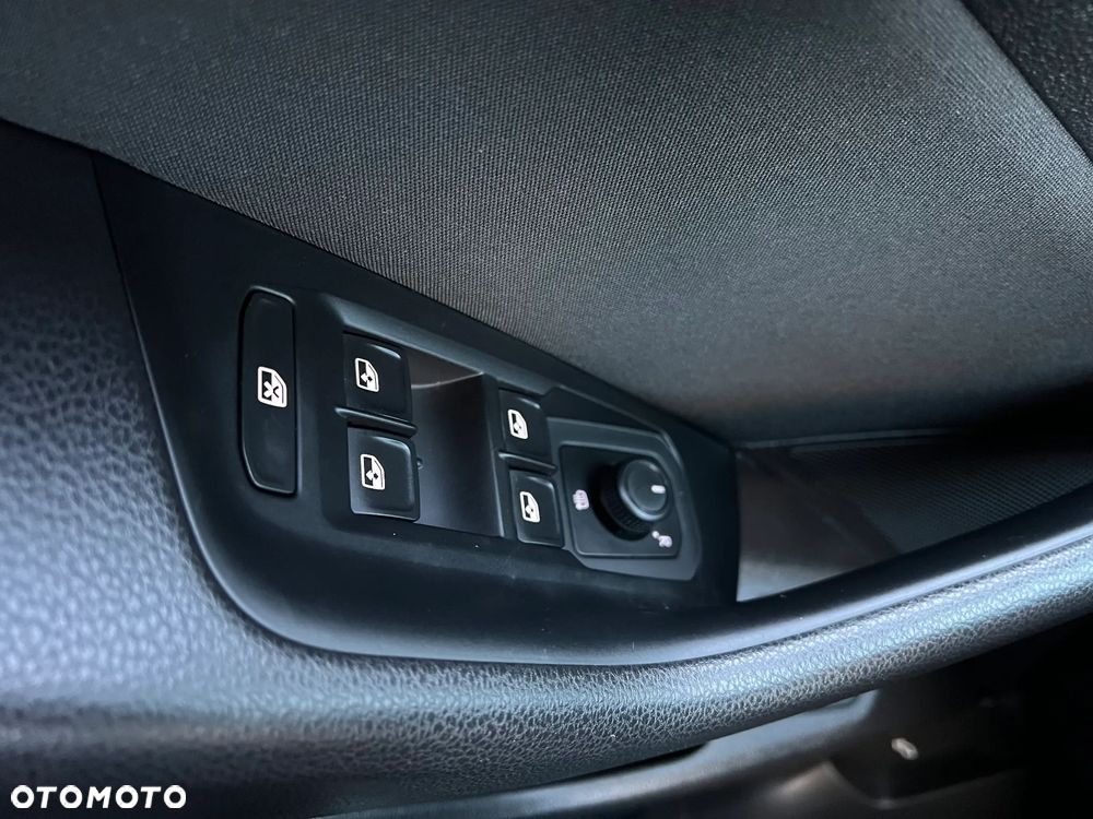 Volkswagen Passat 1.5 TSI EVO Essence - 14