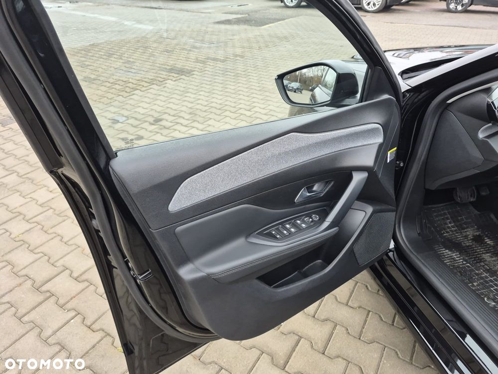 Peugeot 308 BlueHDi 130 EAT8 Allure Pack - 26