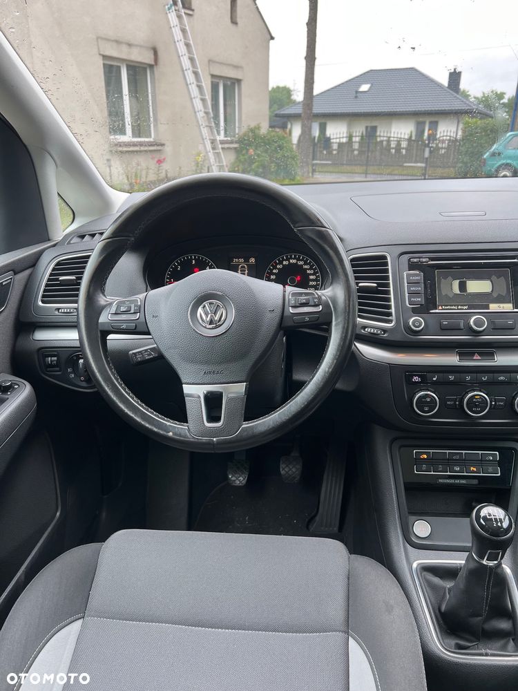 Volkswagen Sharan 2.0 TDI Highline - 11