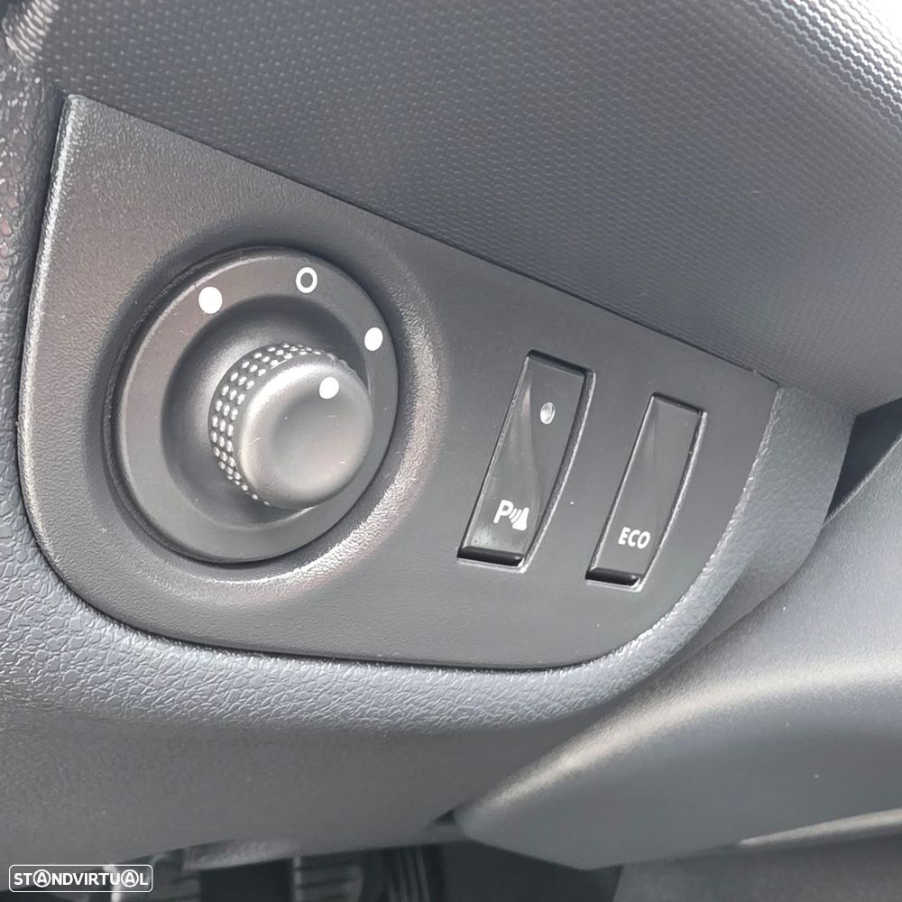 Dacia Sandero 0.9 TCe Stepway - 19