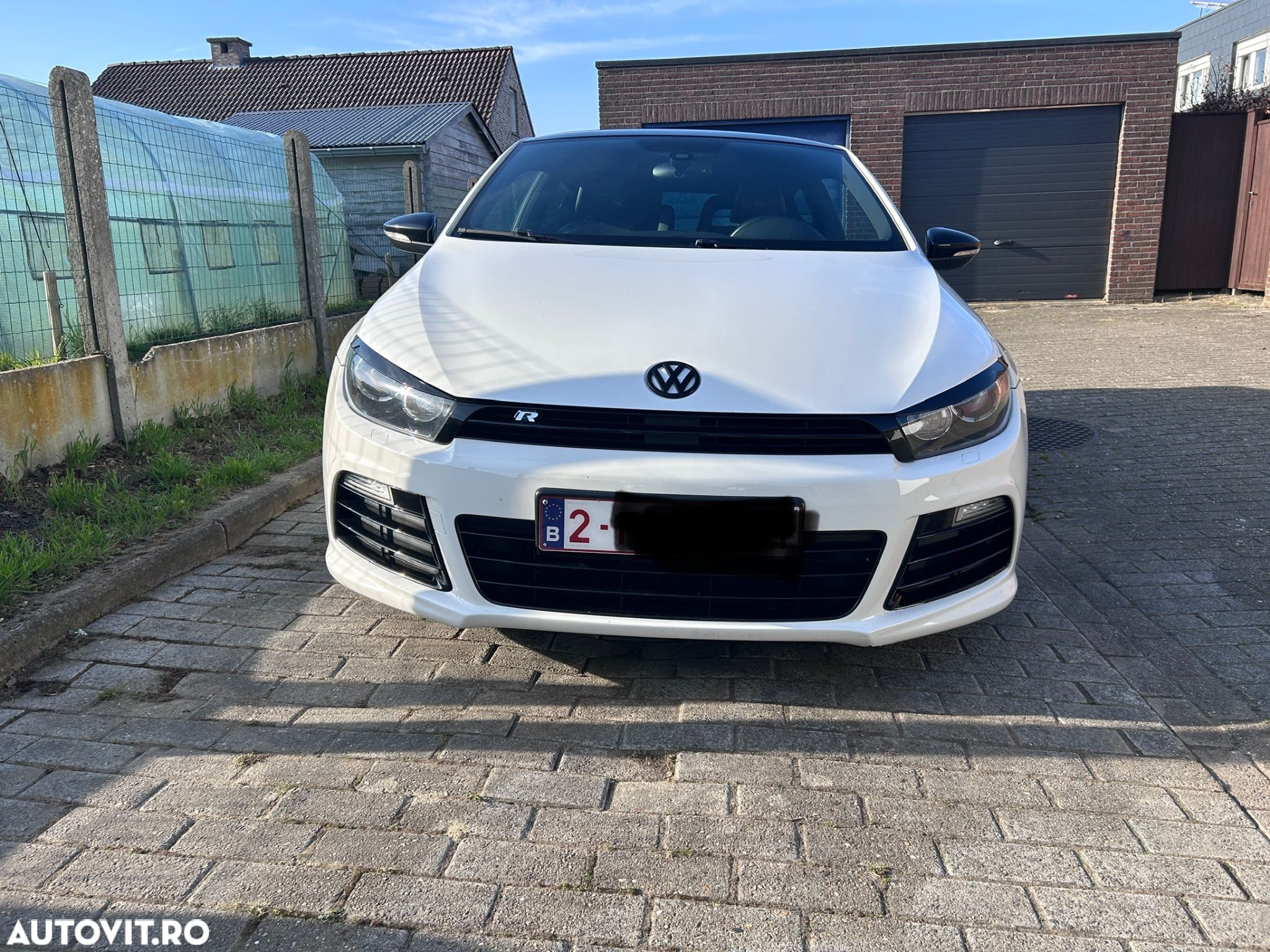 Volkswagen Scirocco R 2.0 TSI DSG - 1