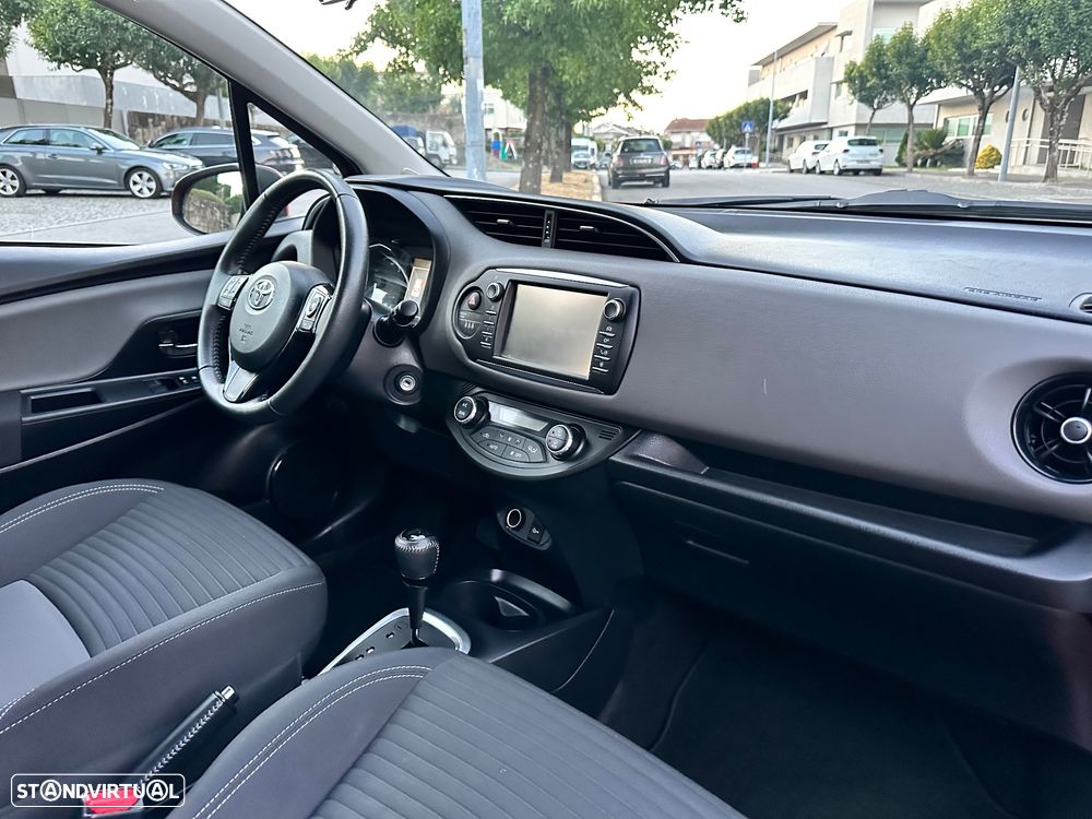 Toyota Yaris 1.5 HSD Active - 45