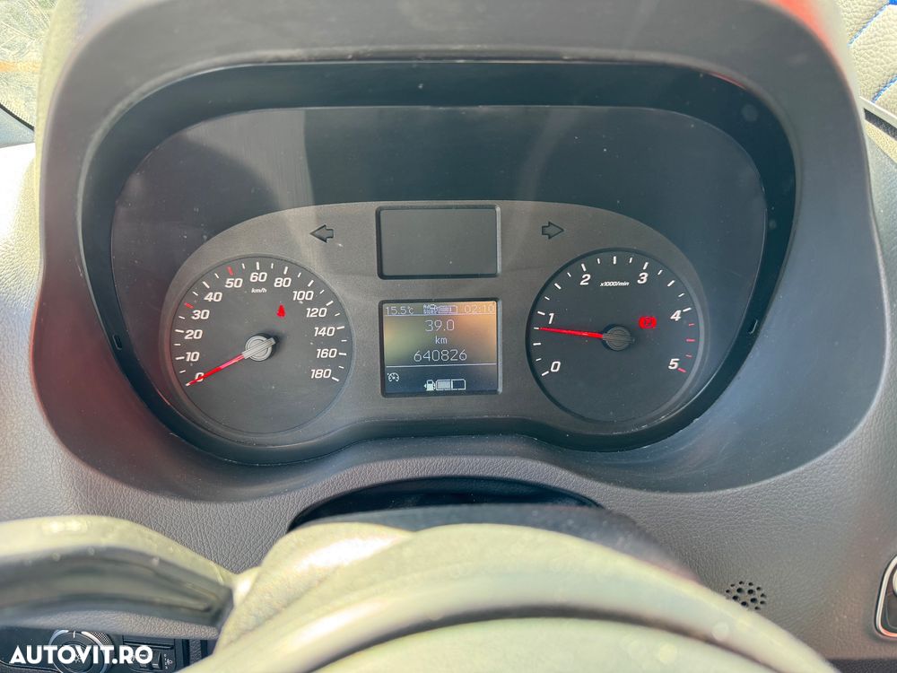 Mercedes-Benz Sprinter - 10