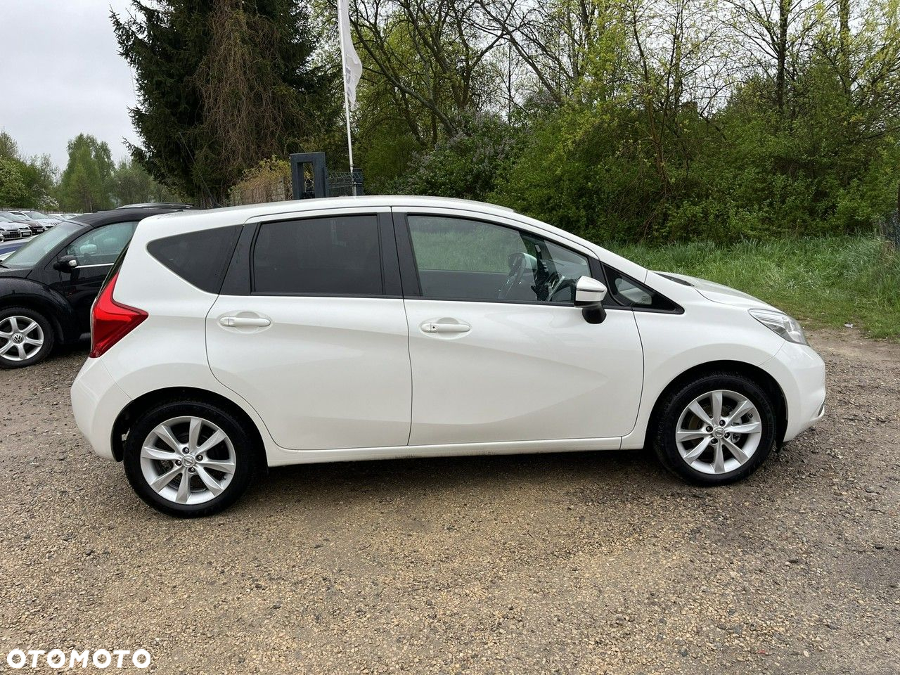 Nissan Note - 8