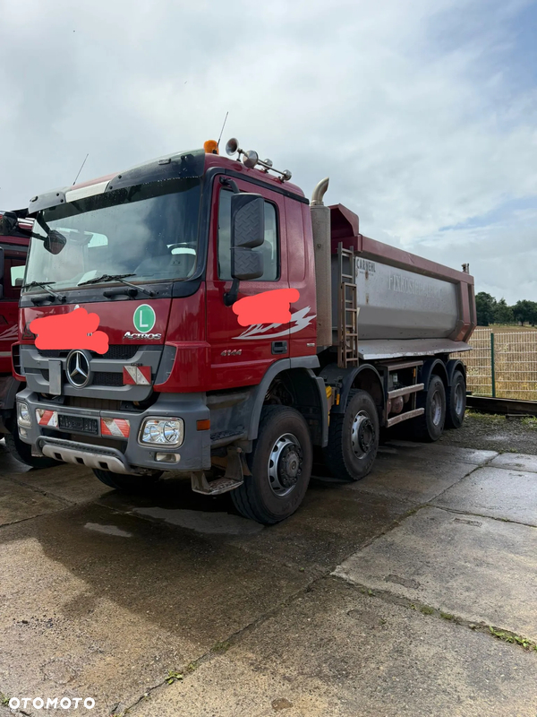 Mercedes-Benz Actros MP3 4144 8x6 Mulda Carnhel 18m3 2 szt