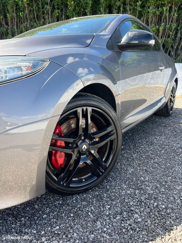 Renault Mégane Coupe 2.0 T 16V RS - 17