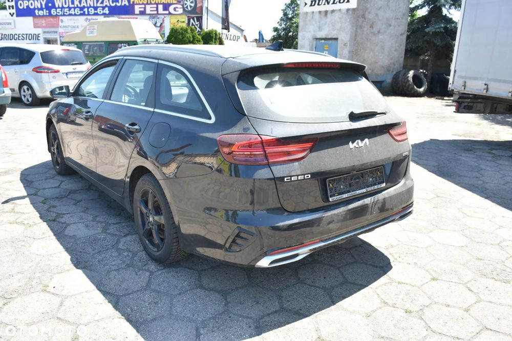 Kia Ceed 1.6 GDI DCT OPF Vision - 3