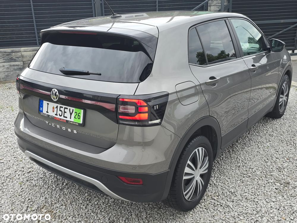 Volkswagen T-Cross 1.0 TSI OPF ACTIVE - 9