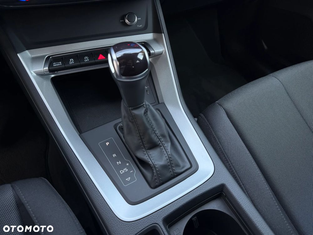 Audi Q3 Sportback 35 TFSI S tronic - 22