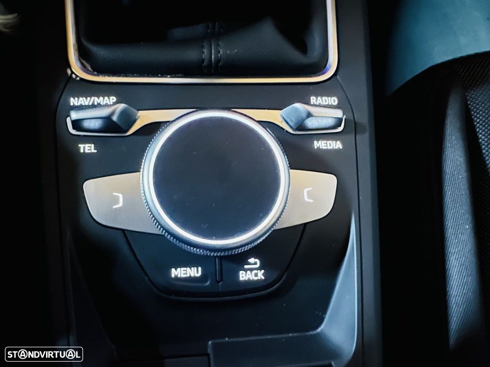 Audi Q2 30 TFSI Advanced - 22