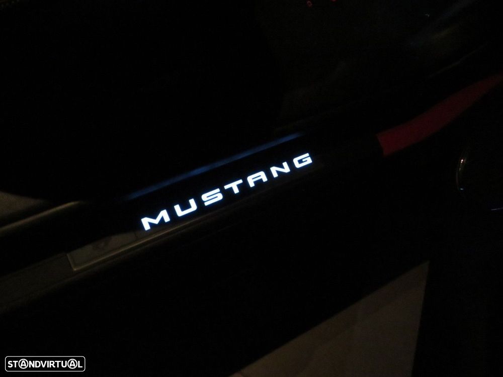 Ford Mustang 5.0 Ti-VCT GT - 39