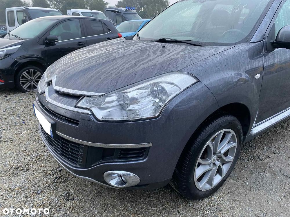 Citroën C-Crosser 2.2 HDi Exclusive - 26