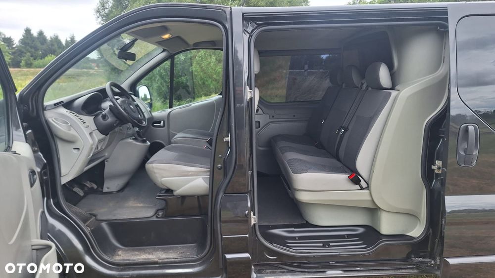 Opel Vivaro - 9