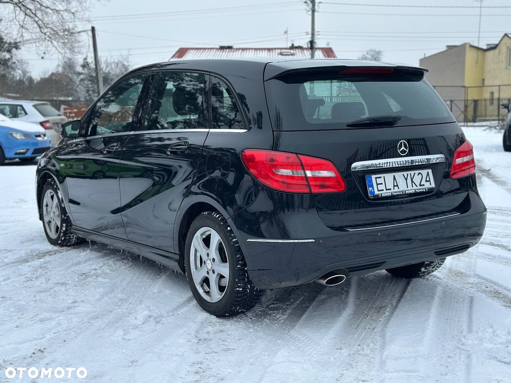 Mercedes-Benz Klasa B 180 (BlueEFFICIENCY) - 10