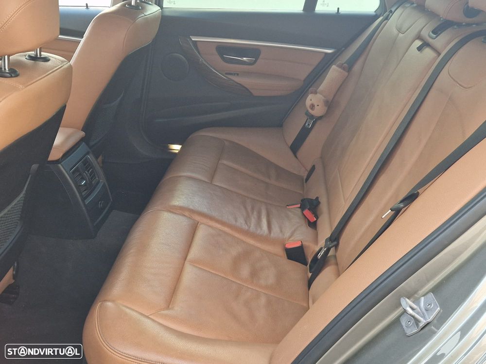 BMW 320 2018 photo 4