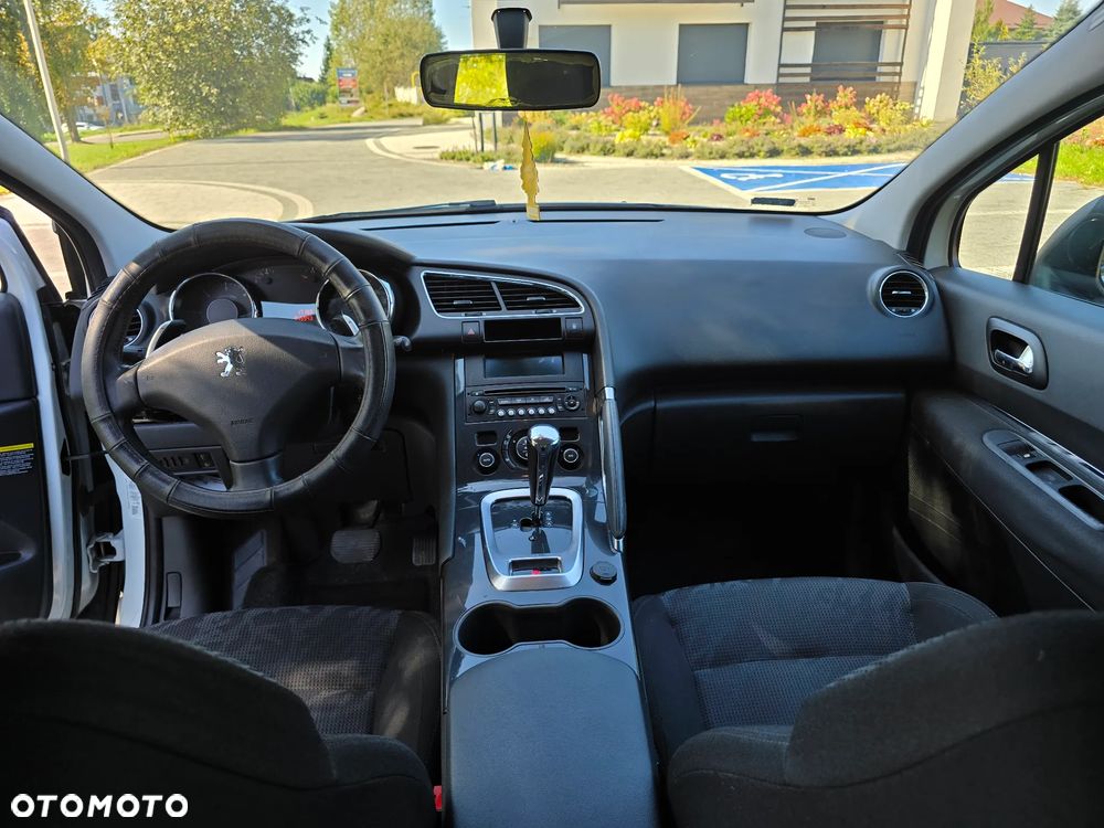 Peugeot 3008 - 16