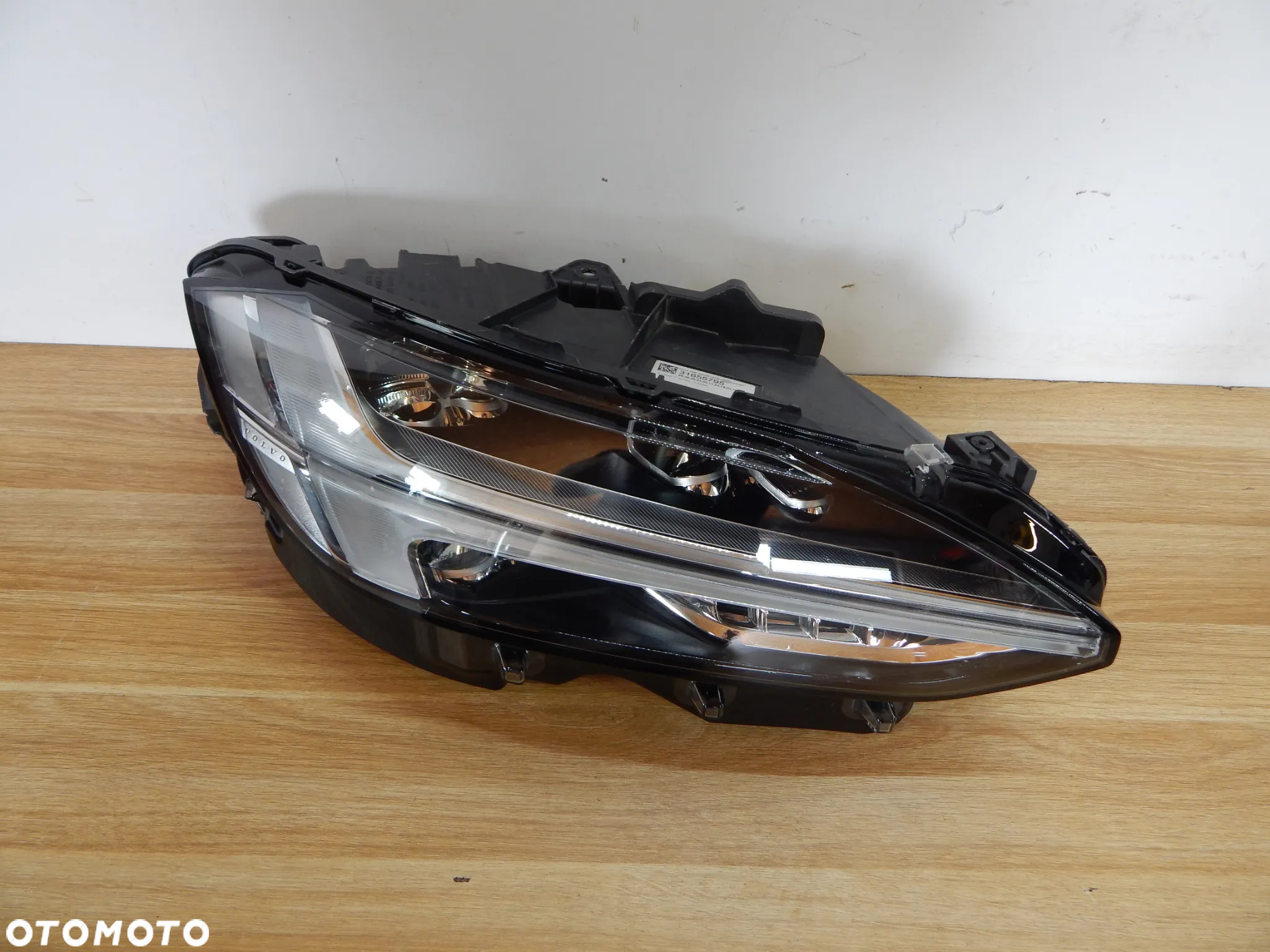 Lampa prawy przód Full Led Volvo V90 S90 16-23 EU Łuków części - 2