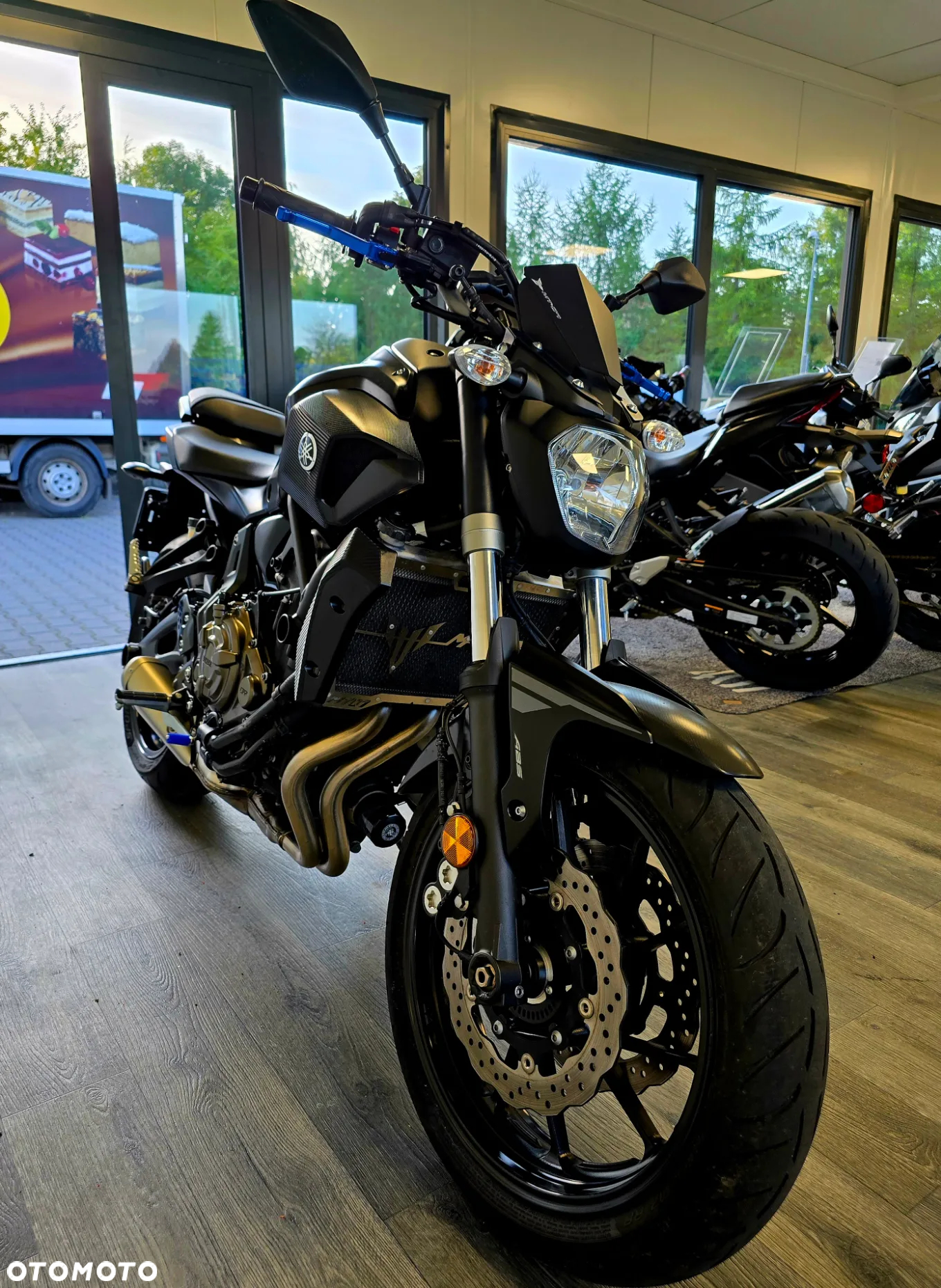 Yamaha MT - 7