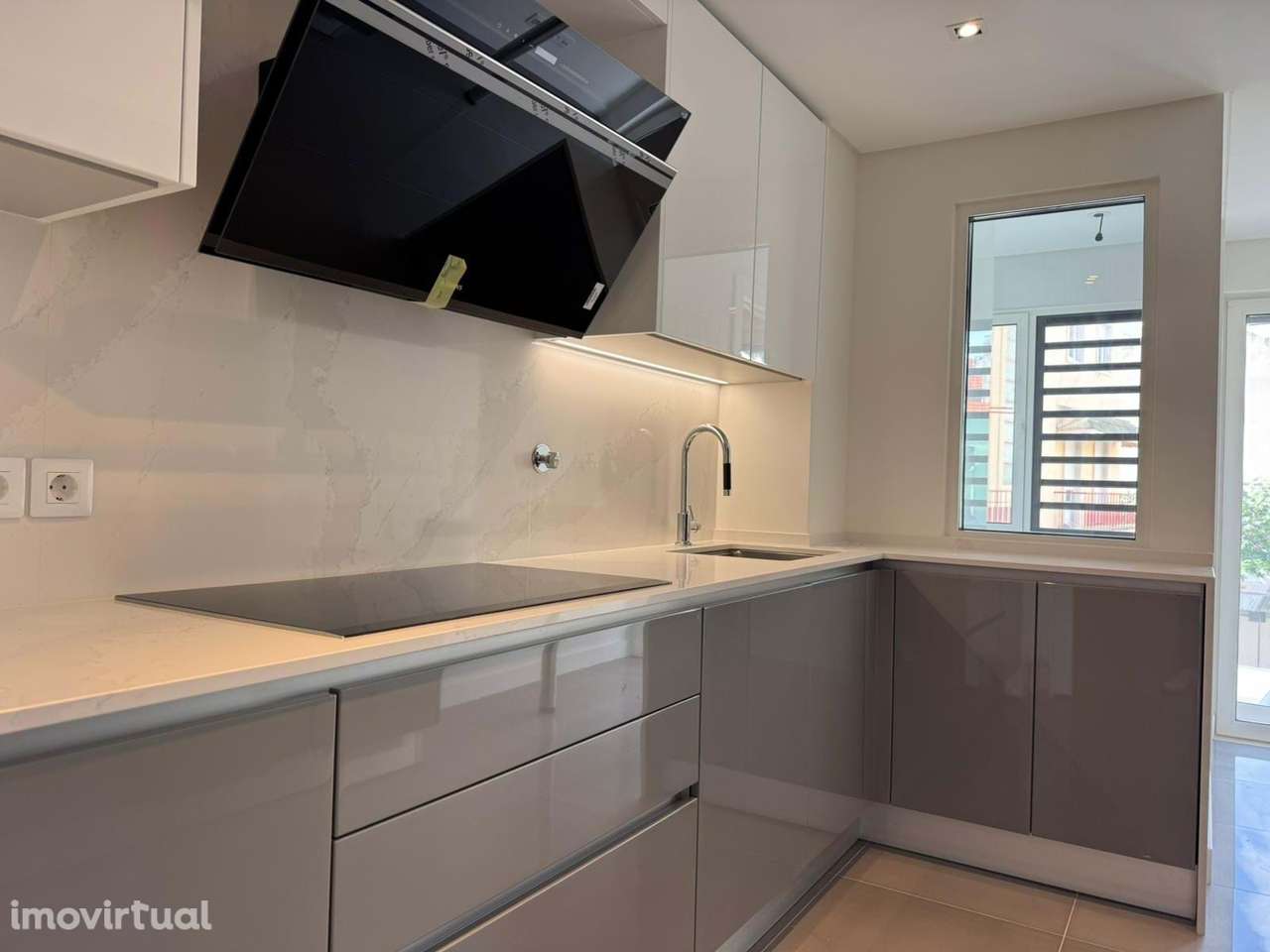 Apartamento T3 c/ vista rio - Grande imagem: 4/27