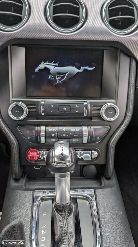 Ford Mustang 2.3i EcoBoost Aut. - 11