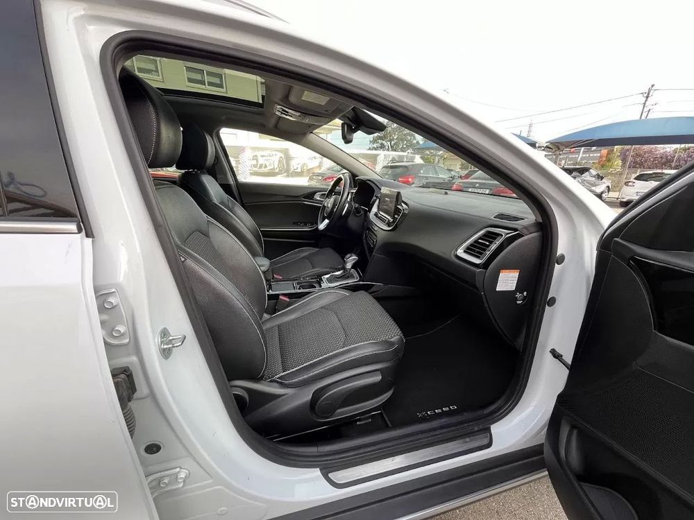 Kia XCeed 1.6 GDi PHEV Drive - 15