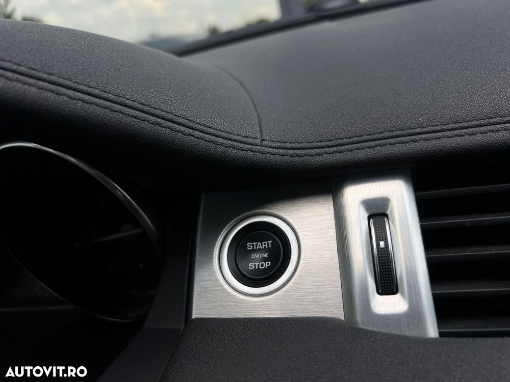 Land Rover Range Rover Evoque - 23