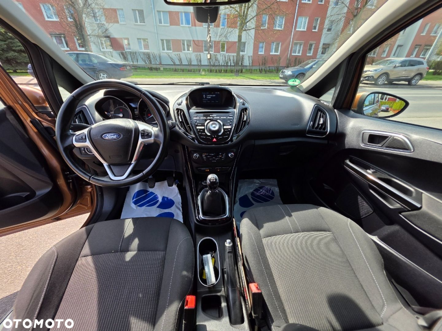 Ford B-MAX - 17