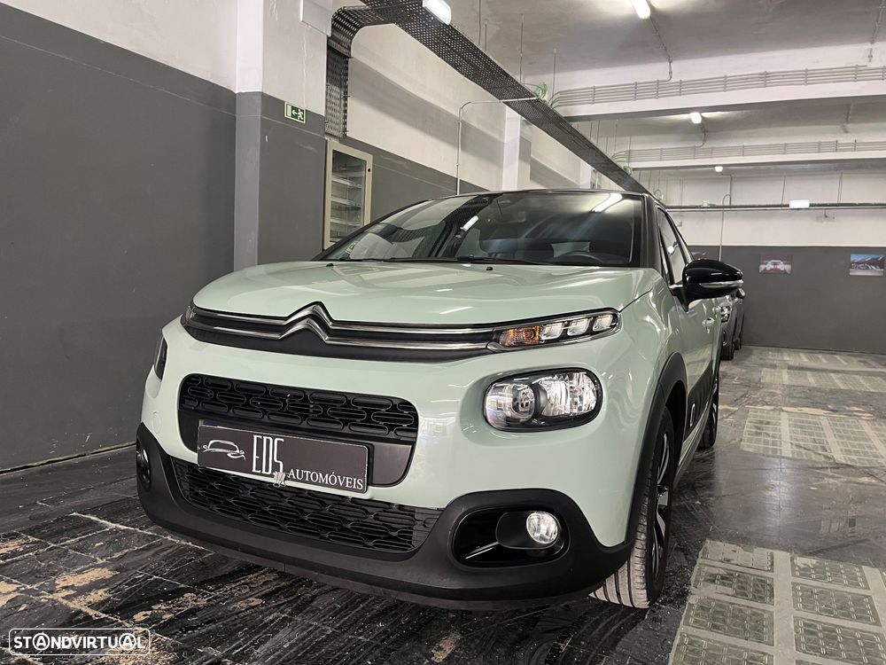 Citroën C3 1.2 PureTech Shine - 1